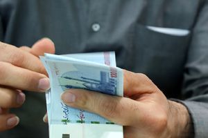 کمبود اسکناس نداریم/ ویدئو